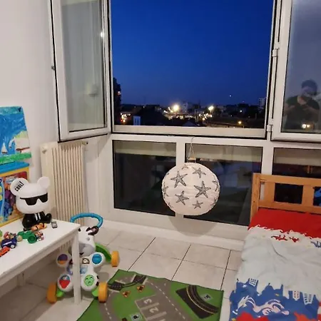 Apartment Paris A 10 Min Rer C Ou D